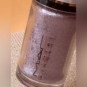 Mac cosmetics Mac pigment’kitschmas’